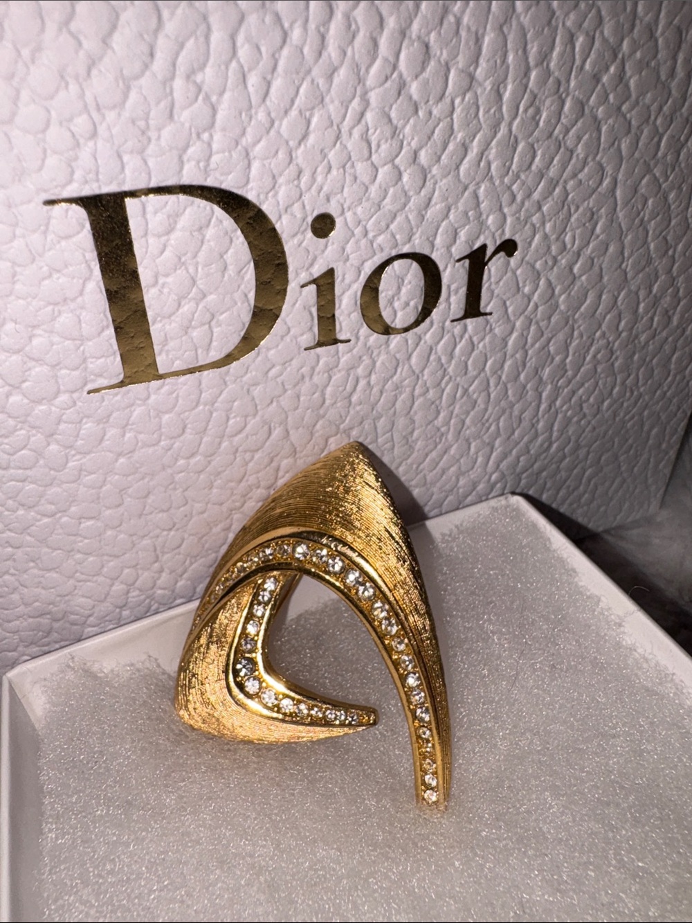 Dior Gold Sculptural Crystal-Trim Brooch/Pin - Picture 3 of 4
